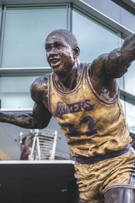 Who is the best player in NBA of all time? Find out in this friendly guide to basketball legends